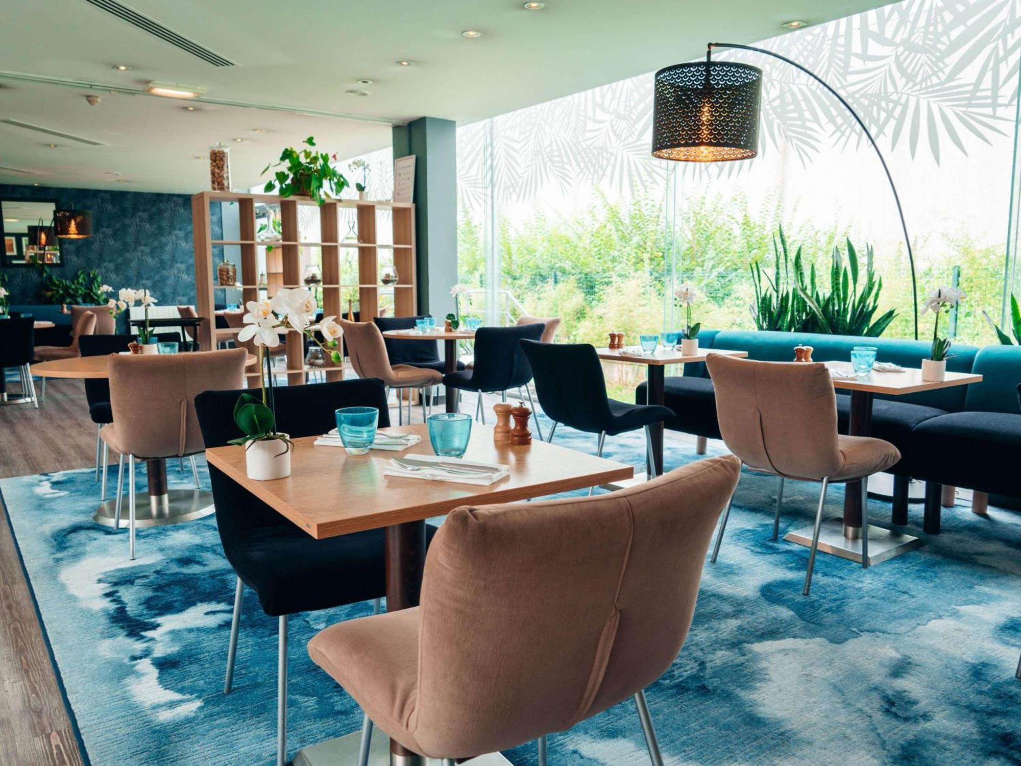Mercure Paris Orly Rungis Aeroport Экстерьер фото
