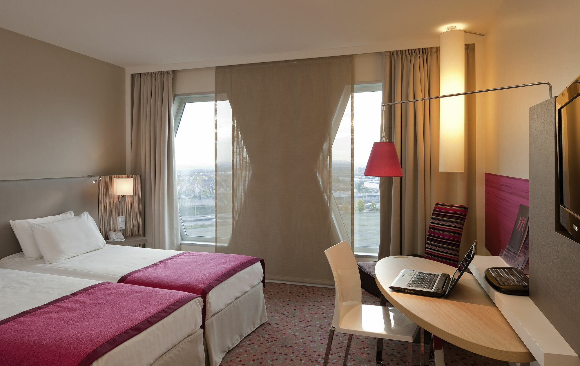 Mercure Paris Orly Rungis Aeroport Экстерьер фото