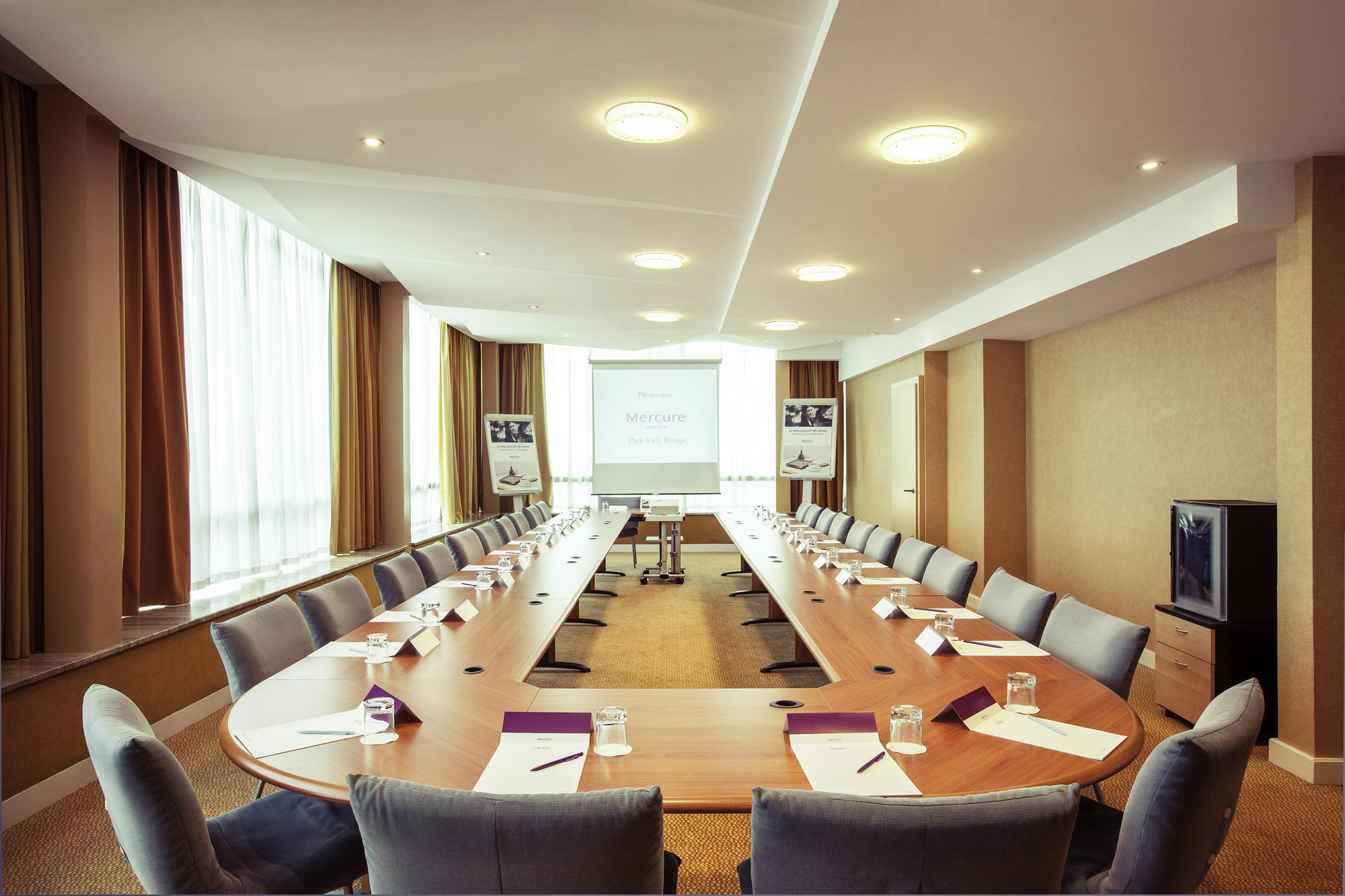 Mercure Paris Orly Rungis Aeroport Экстерьер фото